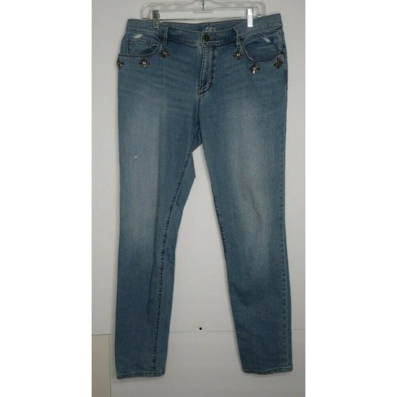 LOFT Ann Taylor: 'Relaxed Skinny' Jeans Size 12T with Rhinestones/Distressed - Picture 3 of 12